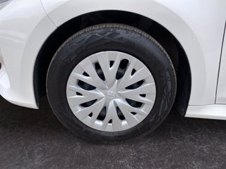 TOYOTA Yaris 1.0 active