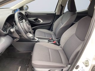 TOYOTA Yaris 1.0 active