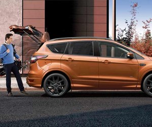Ford Kuga St Line Arancione Milano