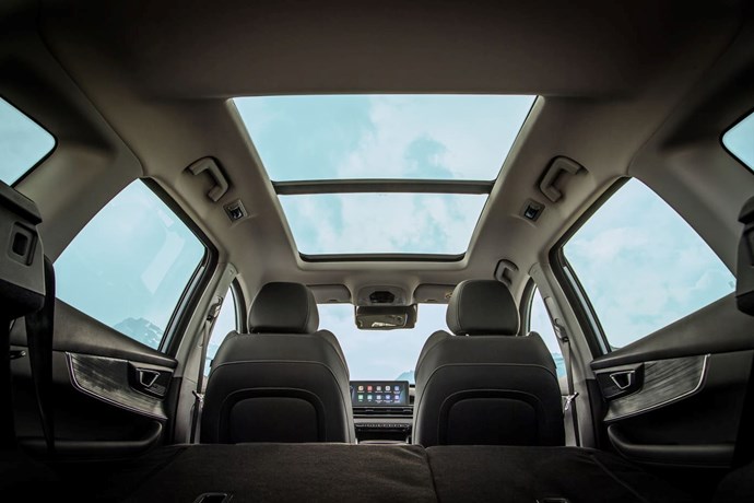 Sezione Design Esterno Una Vista Senza Confini Max 8251 1 Copia