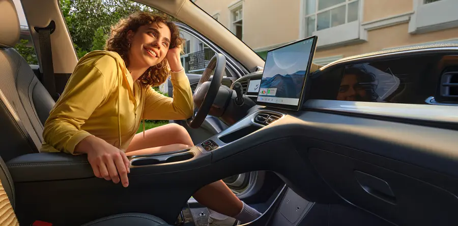 Geely E2 Ambrostore Gamma Page Milano Auto Tecnologia Interno Comfort