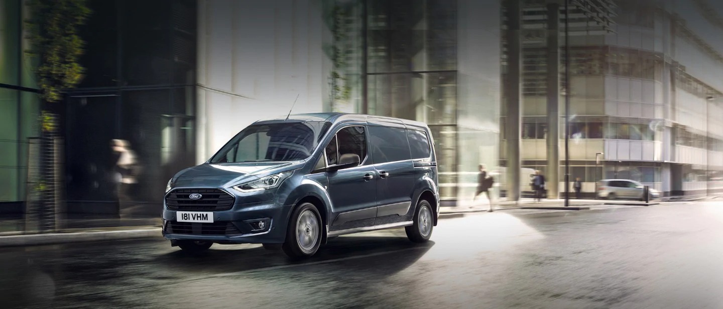 Ford Transit Connect entry Milano slide